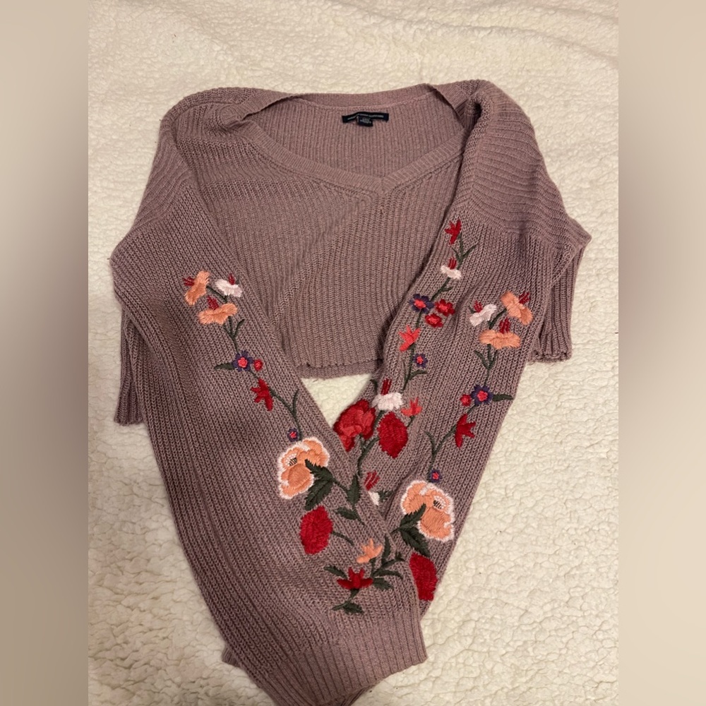 Light dark purple long sleeve crop top